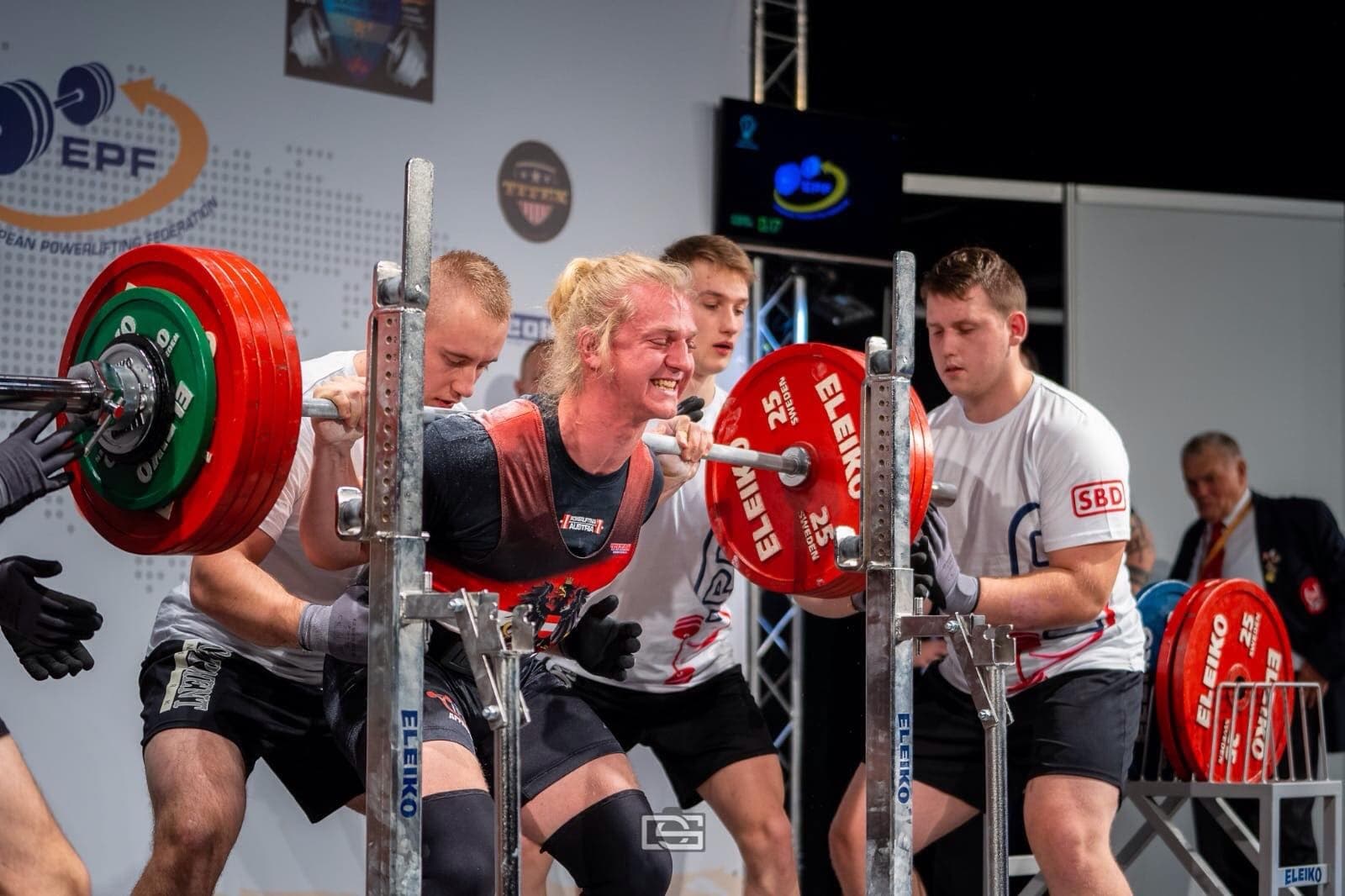 Powerlifting Training Stahlbox Linz - Bild 1 von 4